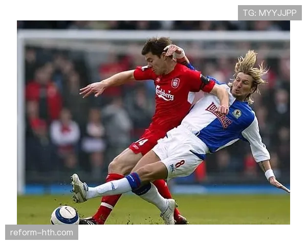 萨维奇防守表现抢眼 崛起为球队后防新支柱