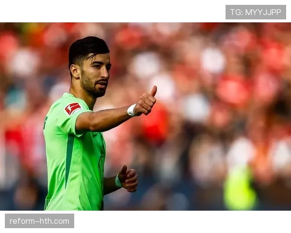 朗尼克重返英超，期待持续提升球队竞争力与表现